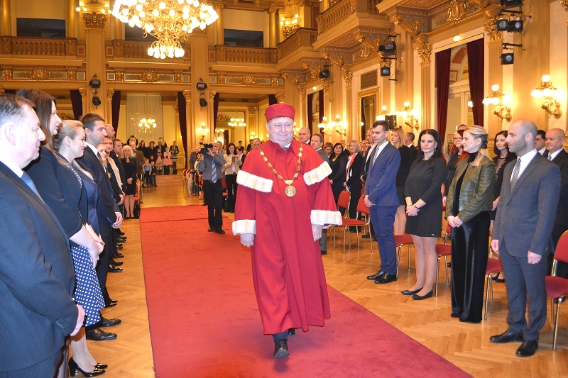 promoce mba 8 2 1 | Otvárame nový cyklus manažérskych programov - marec 2019