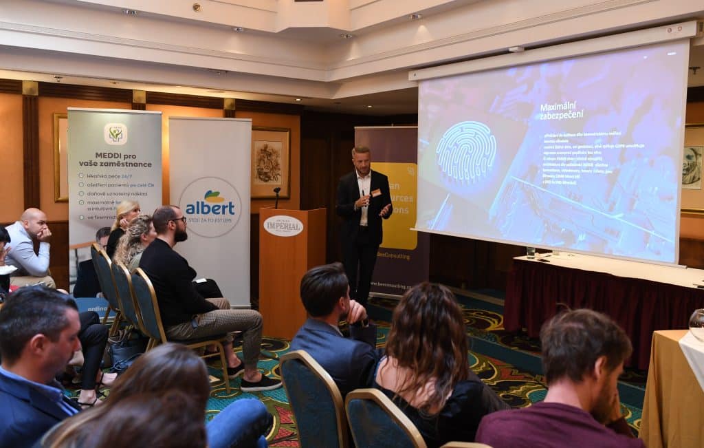 HR Summit s podtitulem Moderní HR nástroje a návrat k firemním hodnotám, 5. 10. 2021 - galerie