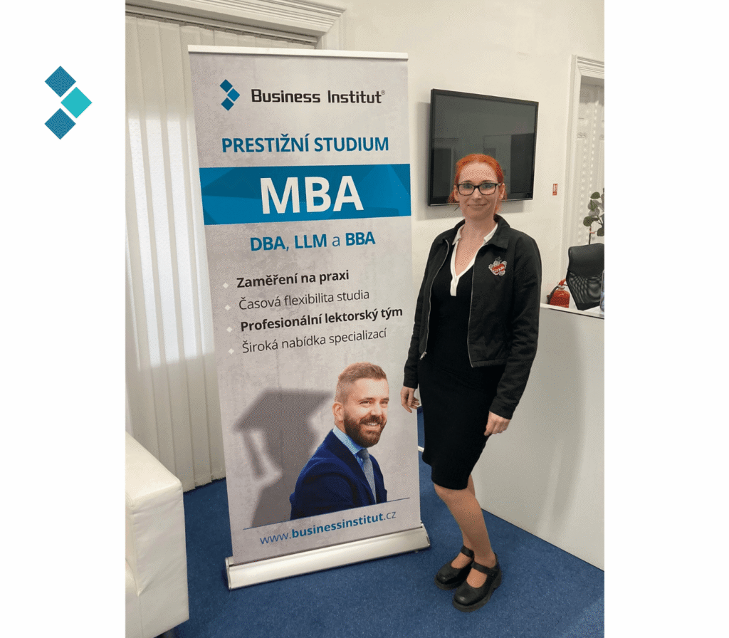 5 2 | Noví absolventi a držitelia titulov MBA a LLM
