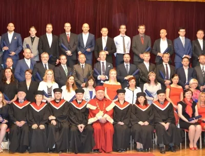 Slavnostní promoce - Business Institut - květen 2016